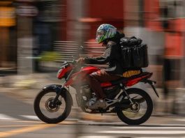 Fim de MP faz exigências para motoboys e mototaxistas voltarem a valer