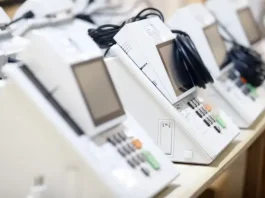 Maior colégio eleitoral do país prepara 114,5 mil urnas para as eleições de 2026