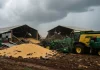 Vendaval derruba dois armazéns e causa estragos em fazenda de Cláudia