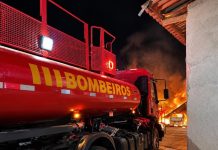 Bombeiros extinguem incêndio em três veículos em Guarantã do Norte