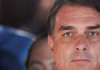 EM FUGA: Flávio Bolsonaro chega aos EUA com a família após ordem do STF