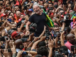 Lula vira sobre Flávio, vence segundo turno e conquista quarto mandato, projeta Datafolha