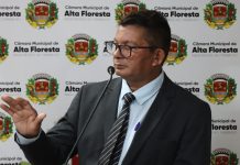 Wilson Fermino toma posse como vereador