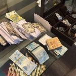 Dinheiro em caixas, carros de luxo e relógios são apreendidos em operação no TCE-MT
