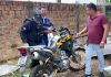 Polícia Militar recupera em terreno baldio, motocicleta furtada em Alta Floresta