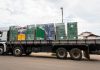 Prefeitura entrega novos pisos modulares para cinco escolas da Rede Municipal de Ensino.
